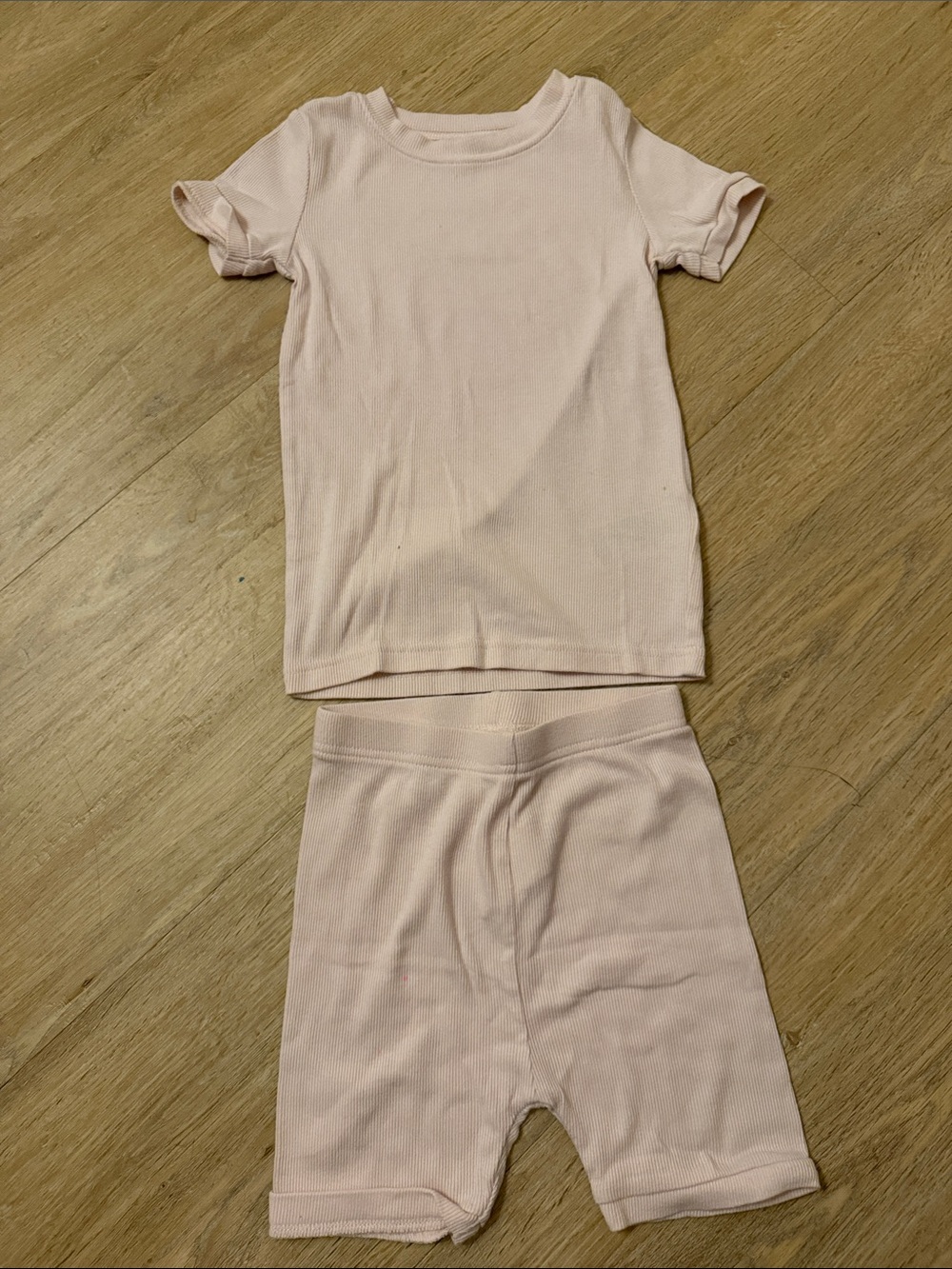 Old Navy Girls Light Pink Ribbed Short Sleeve Pajama Set